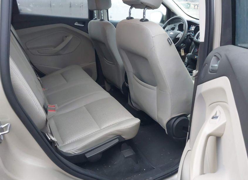 Photo 8 of 2017 Ford Escape SE (VIN 1FMCU0GD1HUC86922)