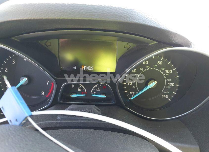 Photo 7 of 2017 Ford Escape SE (VIN 1FMCU0GD1HUD53129)