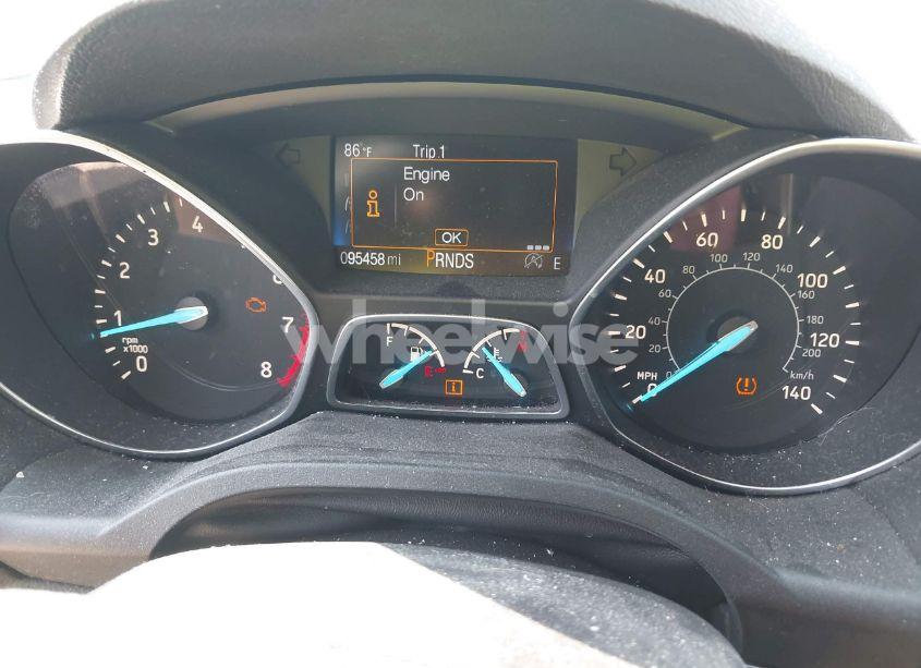 Photo 7 of 2017 Ford Escape SE (VIN 1FMCU0GD1HUE22370)