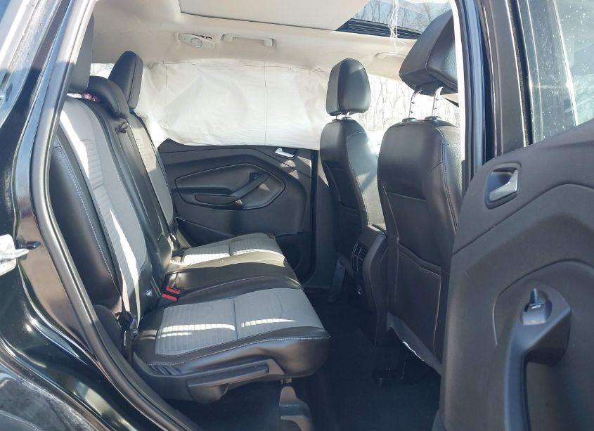 Photo 8 of 2017 Ford Escape SE (VIN 1FMCU0GD1HUE28198)