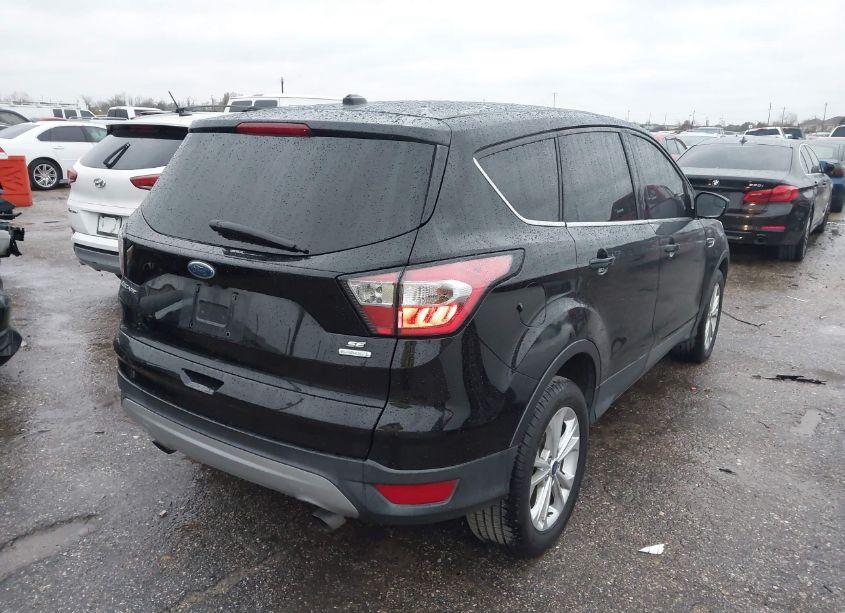 Photo 4 of 2017 Ford Escape SE (VIN 1FMCU0GD1HUE40139)