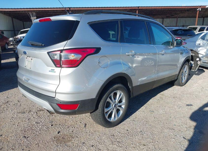 Photo 4 of 2017 Ford Escape SE (VIN 1FMCU0GD1HUE45678)