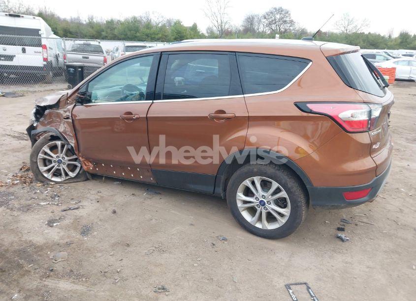 Photo 13 of 2017 Ford Escape SE (VIN 1FMCU0GD1HUE66661)