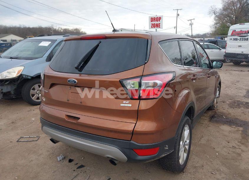 Photo 4 of 2017 Ford Escape SE (VIN 1FMCU0GD1HUE66661)