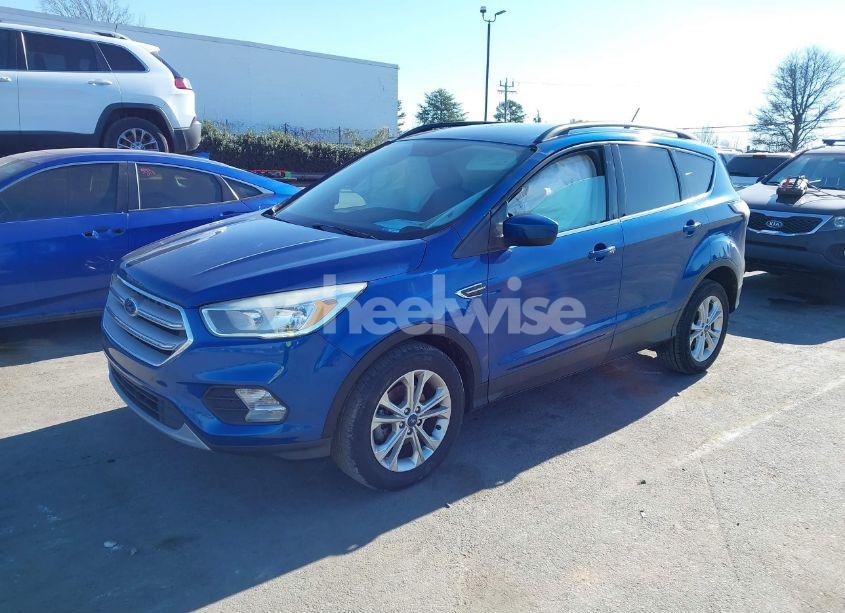 Photo 2 of 2018 Ford Escape SE (VIN 1FMCU0GD1JUA20368)