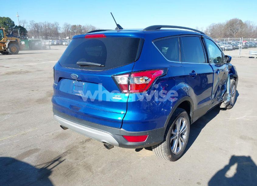 Photo 4 of 2018 Ford Escape SE (VIN 1FMCU0GD1JUA20368)