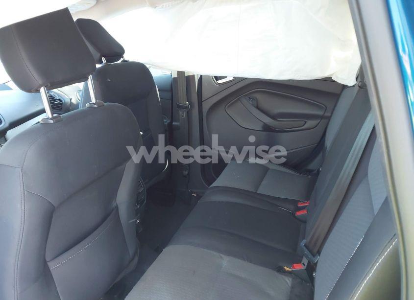 Photo 8 of 2018 Ford Escape SE (VIN 1FMCU0GD1JUA20368)