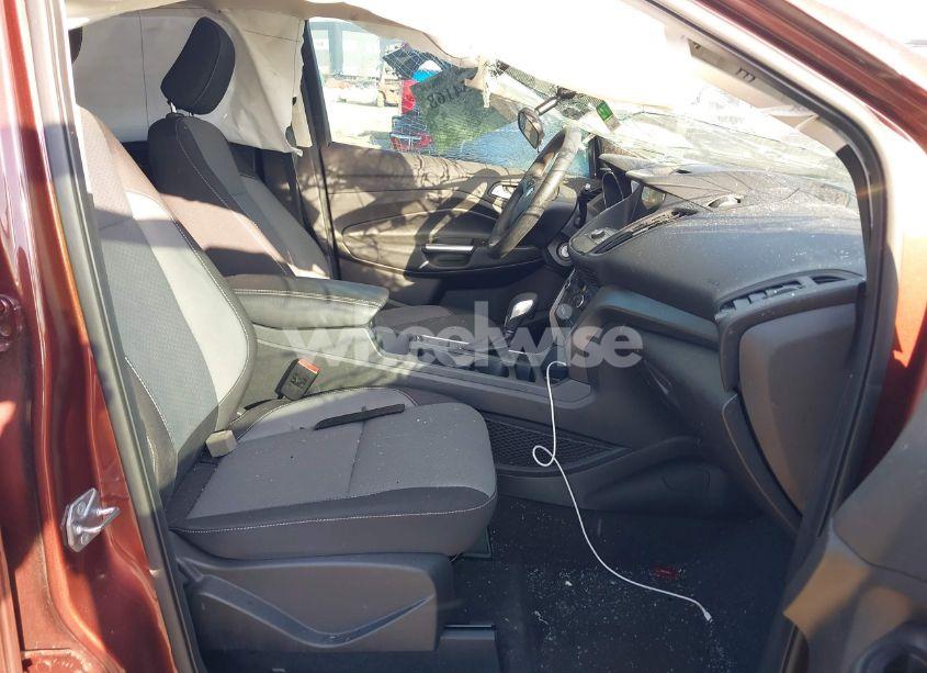 Photo 5 of 2018 Ford Escape SE (VIN 1FMCU0GD1JUB04786)