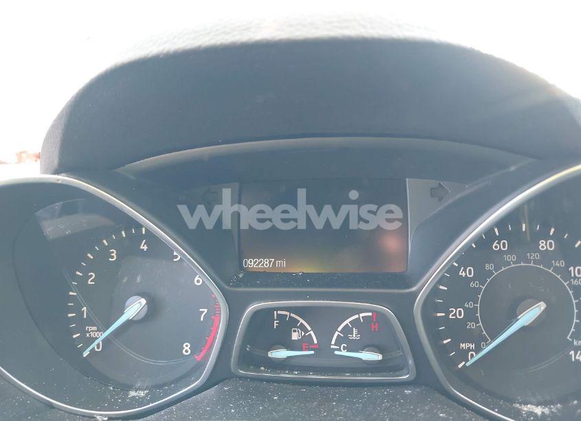 Photo 7 of 2018 Ford Escape SE (VIN 1FMCU0GD1JUB04786)