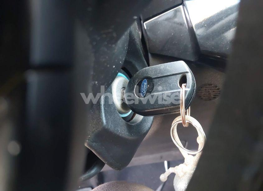 Photo 11 of 2018 Ford Escape SE (VIN 1FMCU0GD1JUB35455)