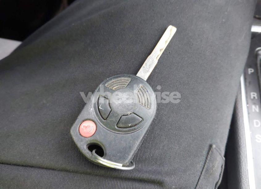 Photo 11 of 2018 Ford Escape SE (VIN 1FMCU0GD1JUB62025)