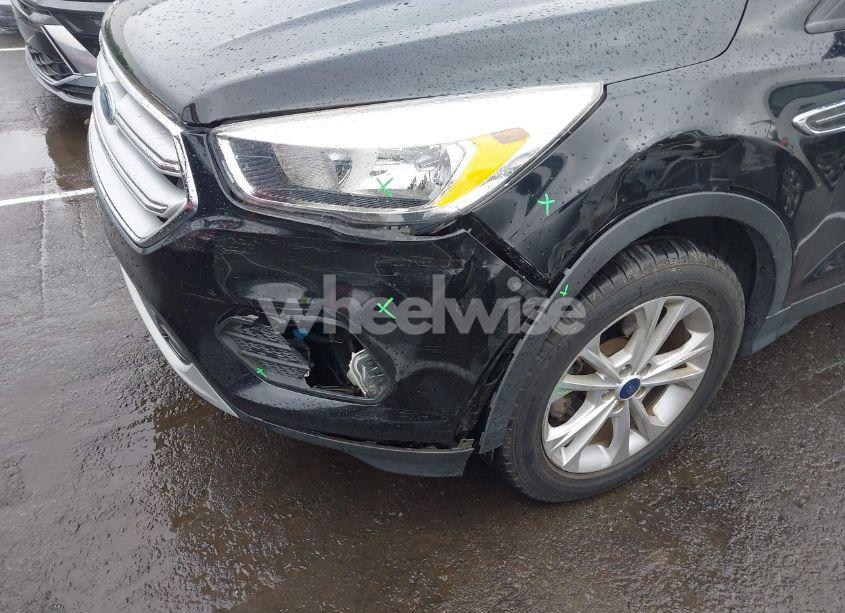 Photo 6 of 2018 Ford Escape SE (VIN 1FMCU0GD1JUB62025)