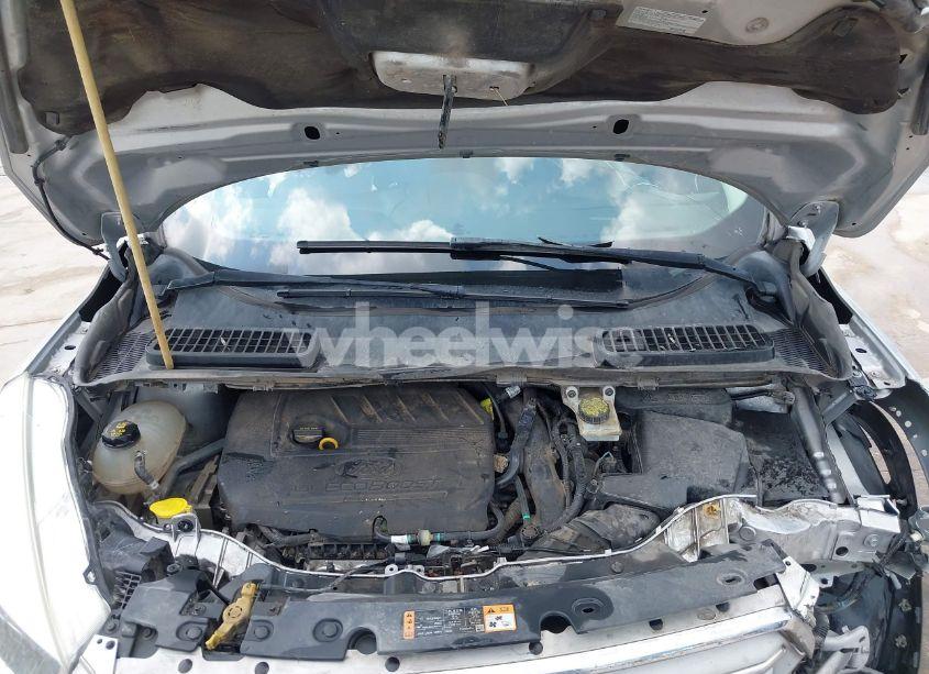 Photo 10 of 2018 Ford Escape SE (VIN 1FMCU0GD1JUB85448)