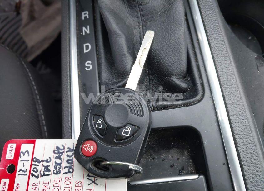 Photo 11 of 2018 Ford Escape SE (VIN 1FMCU0GD1JUB95087)