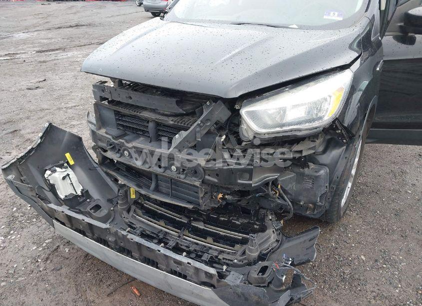 Photo 18 of 2018 Ford Escape SE (VIN 1FMCU0GD1JUB95087)