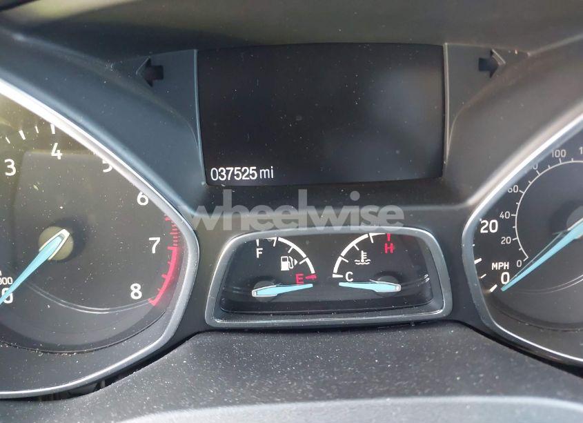 Photo 7 of 2018 Ford Escape SE (VIN 1FMCU0GD1JUC09263)