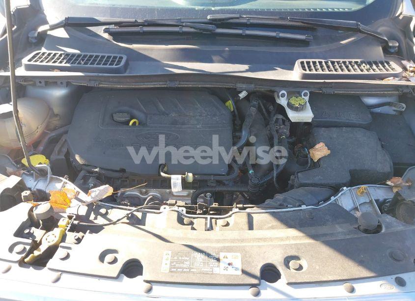 Photo 10 of 2018 Ford Escape SE (VIN 1FMCU0GD1JUC46796)