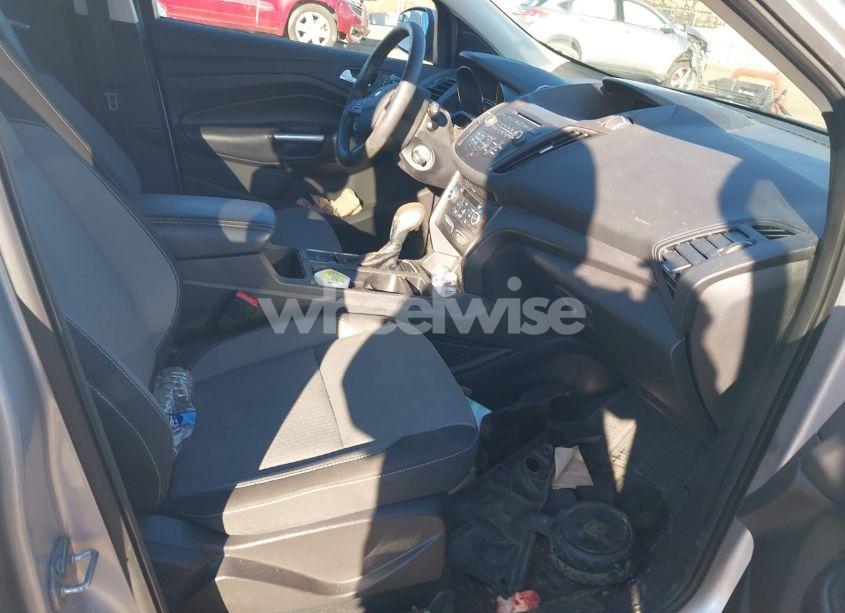 Photo 5 of 2018 Ford Escape SE (VIN 1FMCU0GD1JUC46796)