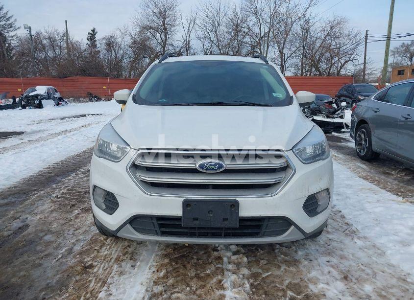 Photo 12 of 2018 Ford Escape SE (VIN 1FMCU0GD1JUC48757)