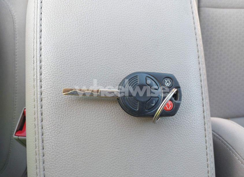 Photo 11 of 2018 Ford Escape SE (VIN 1FMCU0GD1JUC61086)