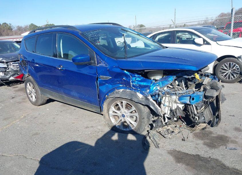 2018 Ford Escape SE (VIN 1FMCU0GD1JUC91270) main photo