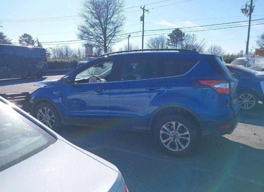 Photo 13 of 2018 Ford Escape SE (VIN 1FMCU0GD1JUC91270)