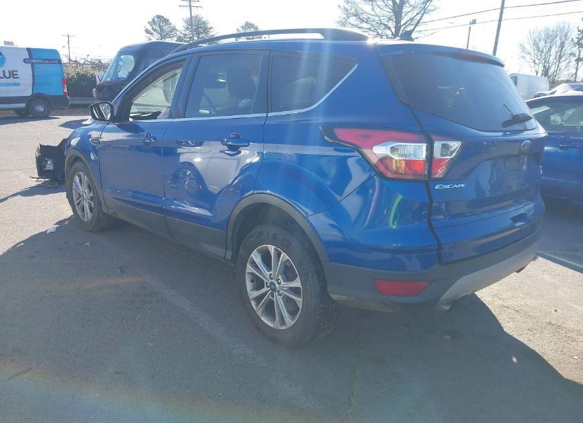 Photo 3 of 2018 Ford Escape SE (VIN 1FMCU0GD1JUC91270)