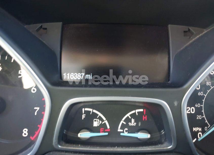 Photo 7 of 2019 Ford Escape SE (VIN 1FMCU0GD1KUB46179)