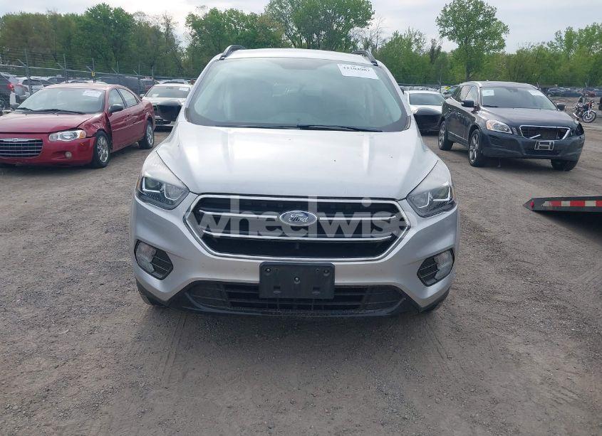 Photo 12 of 2019 Ford Escape SE (VIN 1FMCU0GD1KUB64049)