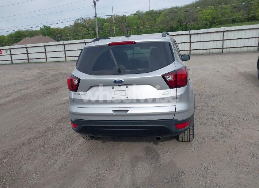 Photo 16 of 2019 Ford Escape SE (VIN 1FMCU0GD1KUB64049)