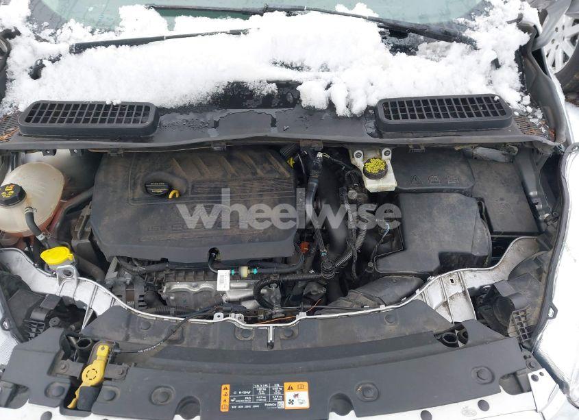 Photo 10 of 2019 Ford Escape SE (VIN 1FMCU0GD1KUC06817)