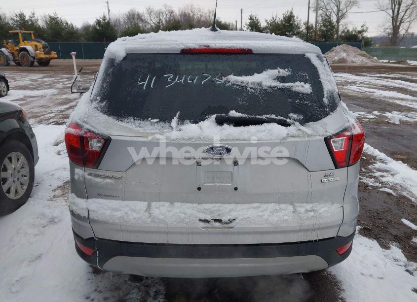 Photo 16 of 2019 Ford Escape SE (VIN 1FMCU0GD1KUC06817)