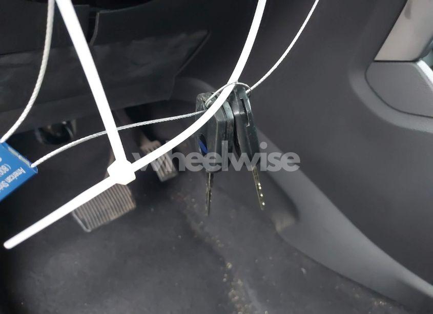 Photo 11 of 2017 Ford Escape SE (VIN 1FMCU0GD2HUA52739)