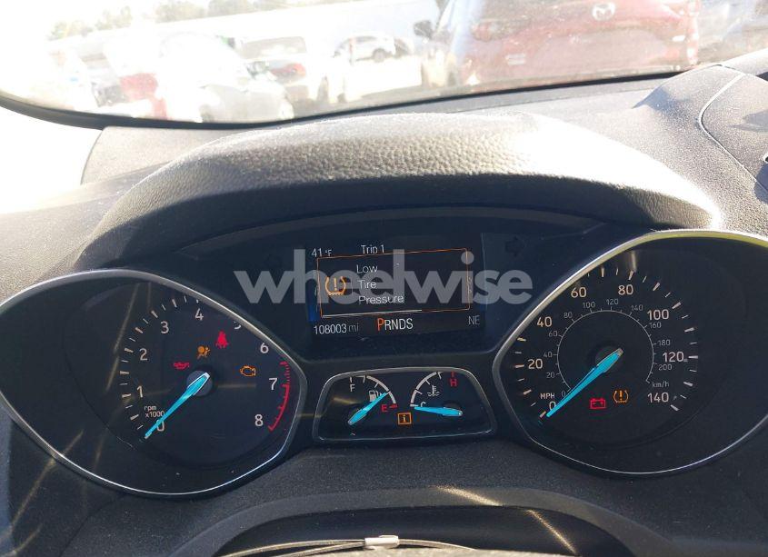 Photo 7 of 2017 Ford Escape SE (VIN 1FMCU0GD2HUA89371)