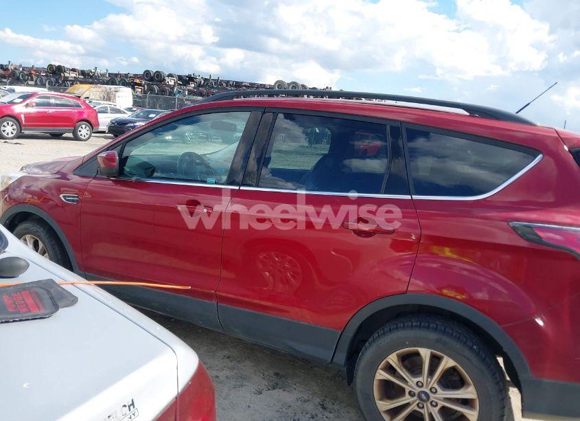 Photo 14 of 2017 Ford Escape SE (VIN 1FMCU0GD2HUA98703)