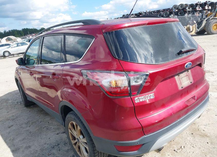 Photo 3 of 2017 Ford Escape SE (VIN 1FMCU0GD2HUA98703)