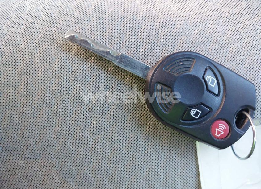 Photo 11 of 2017 Ford Escape SE (VIN 1FMCU0GD2HUB08825)