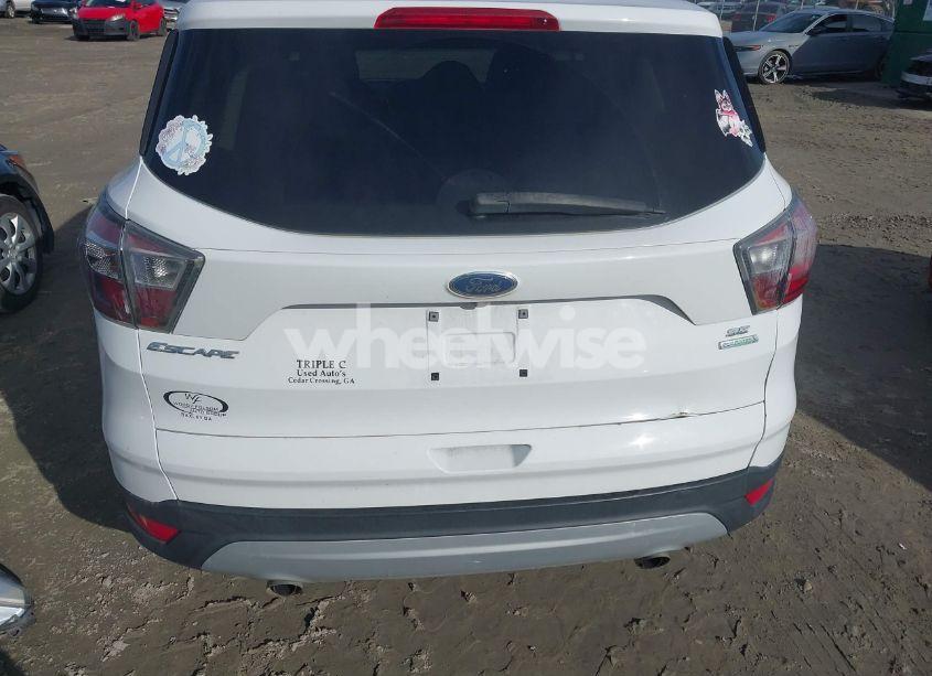 Photo 17 of 2017 Ford Escape SE (VIN 1FMCU0GD2HUB49469)