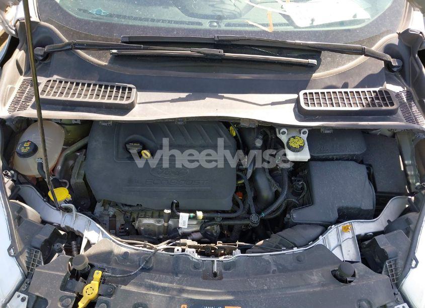 Photo 10 of 2017 Ford Escape SE (VIN 1FMCU0GD2HUB57992)