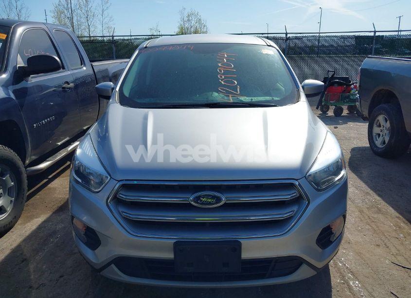 Photo 12 of 2017 Ford Escape SE (VIN 1FMCU0GD2HUB57992)