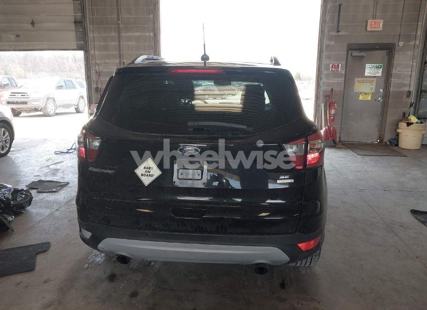 Photo 16 of 2017 Ford Escape SE (VIN 1FMCU0GD2HUB99305)