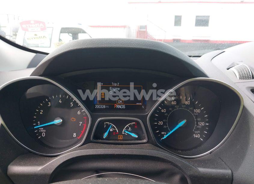 Photo 7 of 2017 Ford Escape SE (VIN 1FMCU0GD2HUC20055)