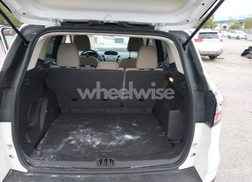 Photo 19 of 2017 Ford Escape SE (VIN 1FMCU0GD2HUD05137)