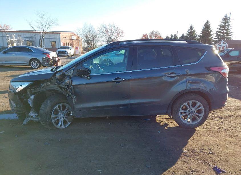 Photo 14 of 2017 Ford Escape SE (VIN 1FMCU0GD2HUD09267)