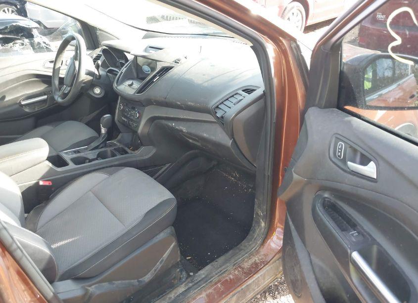 Photo 5 of 2017 Ford Escape SE (VIN 1FMCU0GD2HUE69259)