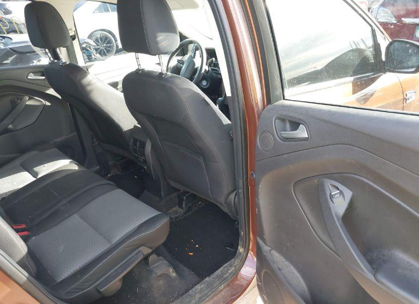 Photo 8 of 2017 Ford Escape SE (VIN 1FMCU0GD2HUE69259)