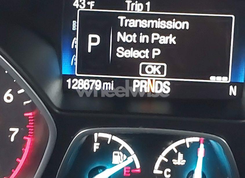 Photo 15 of 2017 Ford Escape SE (VIN 1FMCU0GD2HUE84747)