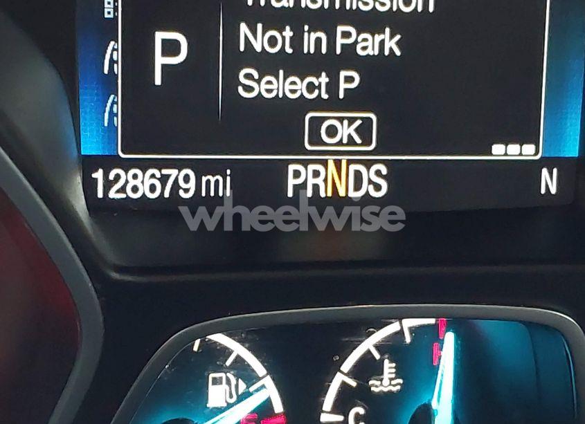 Photo 6 of 2017 Ford Escape SE (VIN 1FMCU0GD2HUE84747)