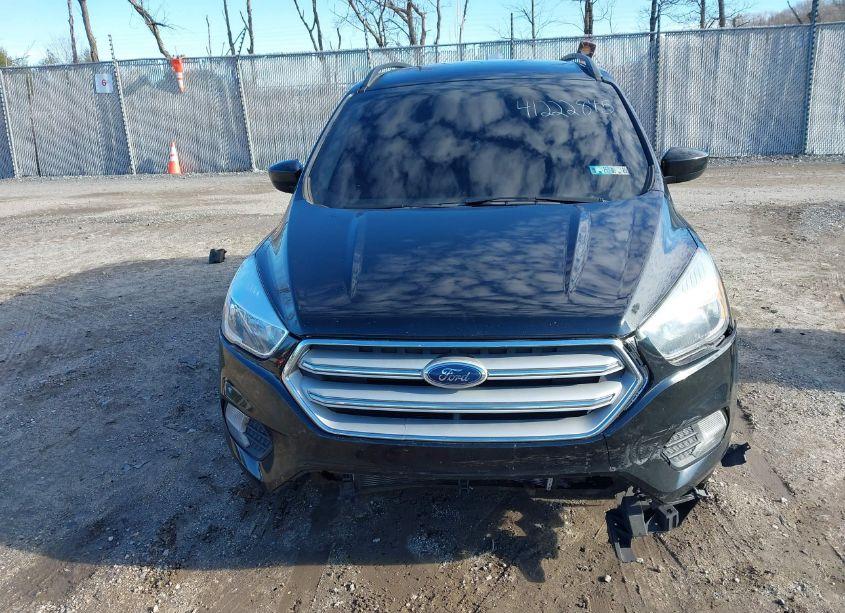 Photo 12 of 2018 Ford Escape SE (VIN 1FMCU0GD2JUA15549)