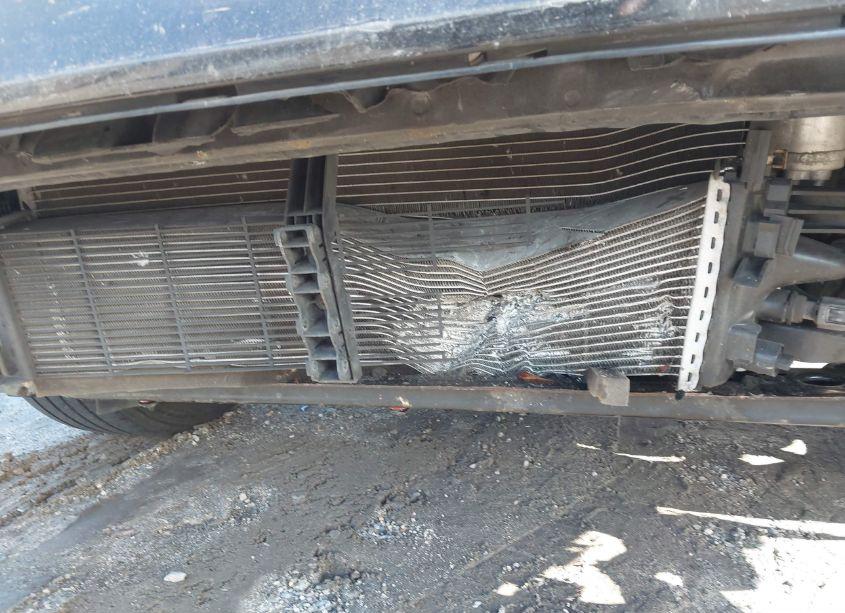 Photo 6 of 2018 Ford Escape SE (VIN 1FMCU0GD2JUA15549)